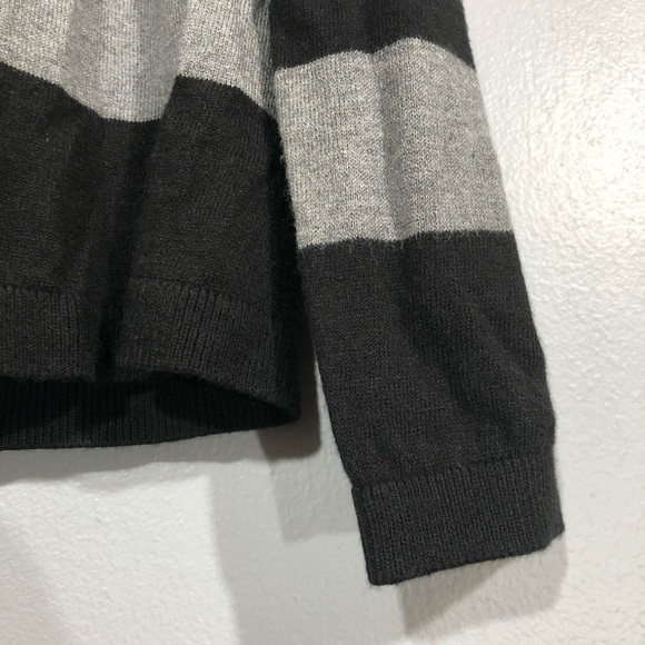 Loft sweater Gray Black Color Block stripe Pleat - Picture 8 of 10